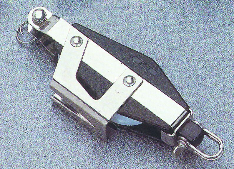 Fiddle ball bearing block with becket and vee jam, 34mm, Diam. 8mm